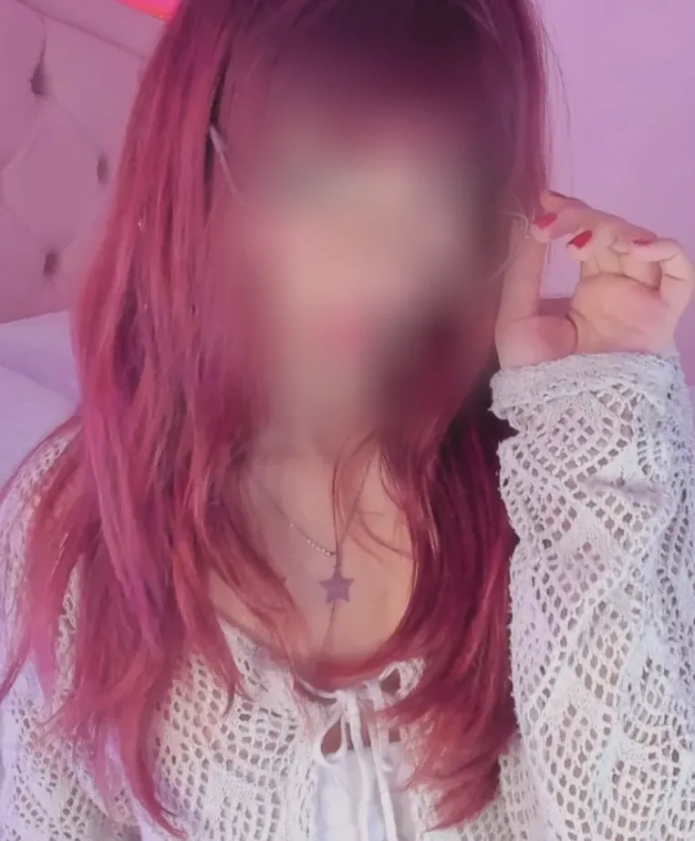 Denise, 25